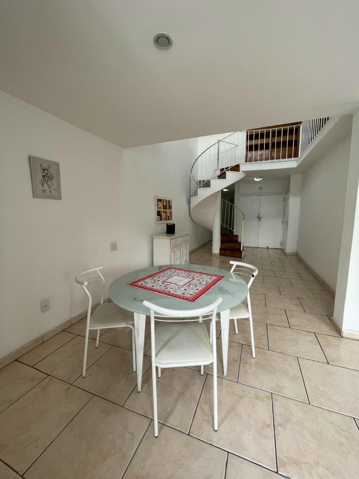 Triplex Em Copacabana, Rj